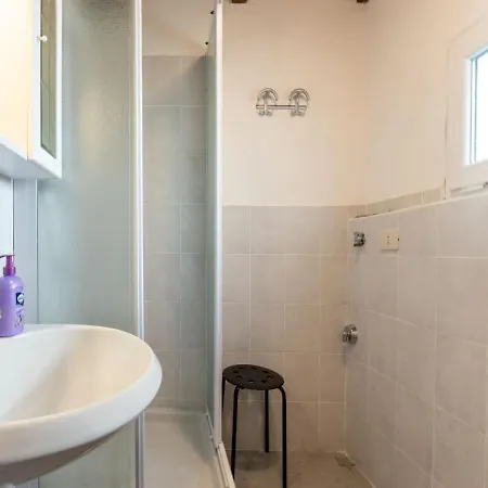 Cozy Hideaway Above Σπίτι διακοπών *